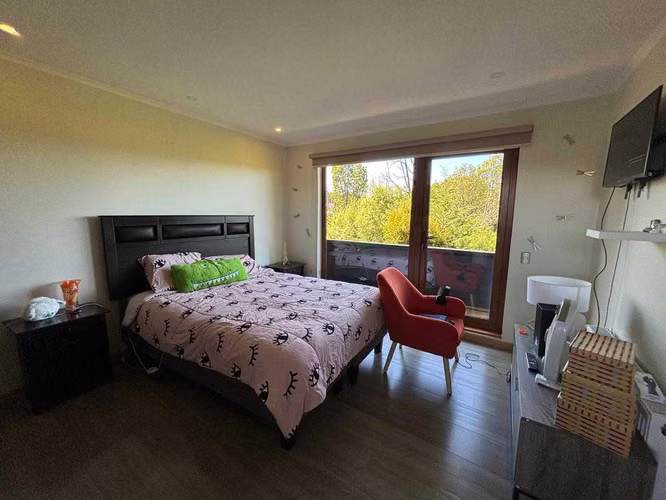 Moderna Vivienda en exclusivo condominio. (140581)