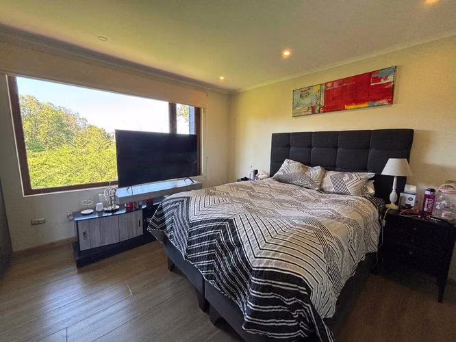 Moderna Vivienda en exclusivo condominio. (140581)