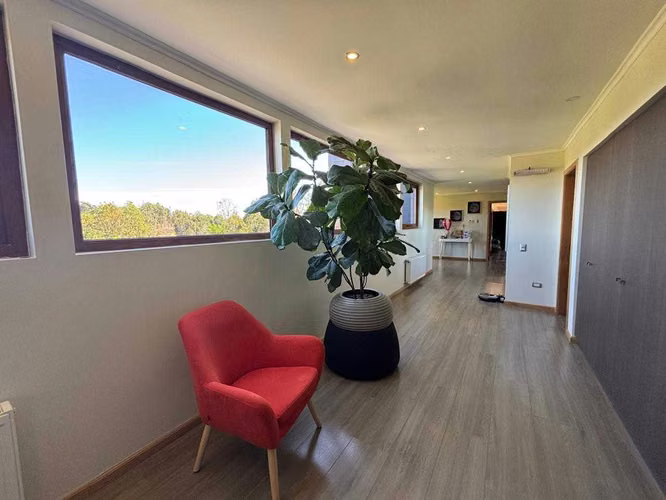 Moderna Vivienda en exclusivo condominio. (140581)
