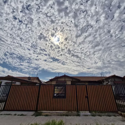 Casa en Venta Amplia 3D-2B (Piscina-Quincho). (140604)