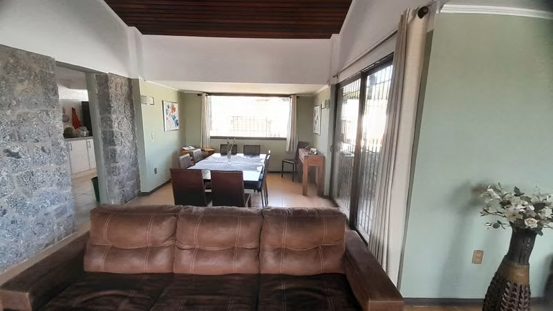 Casa con excelente opcion comercial - Imagen 3