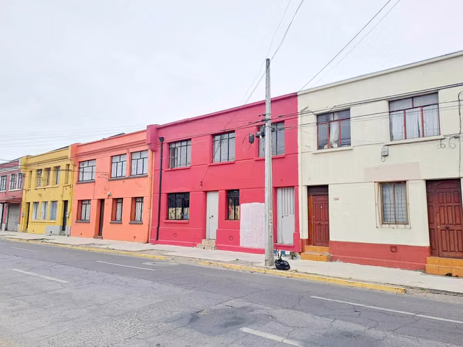 Amplia Propiedad Comercial en Concepción (140614)