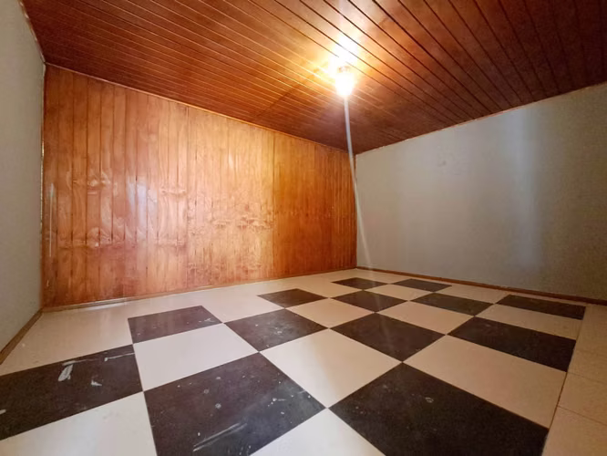 Amplia Propiedad Comercial en Concepción (140614)