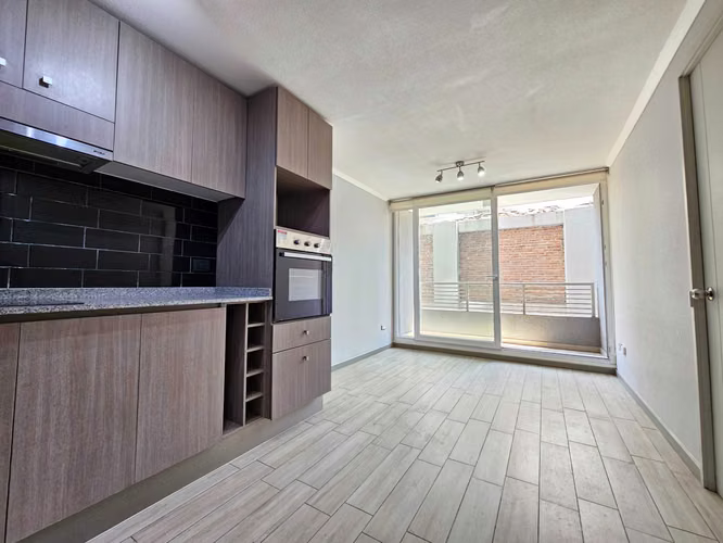 Venta Departamento Av. Santa Rosa, Santiago (140807)