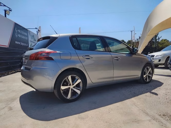 Peugeot 308 Allure 1.6 automático