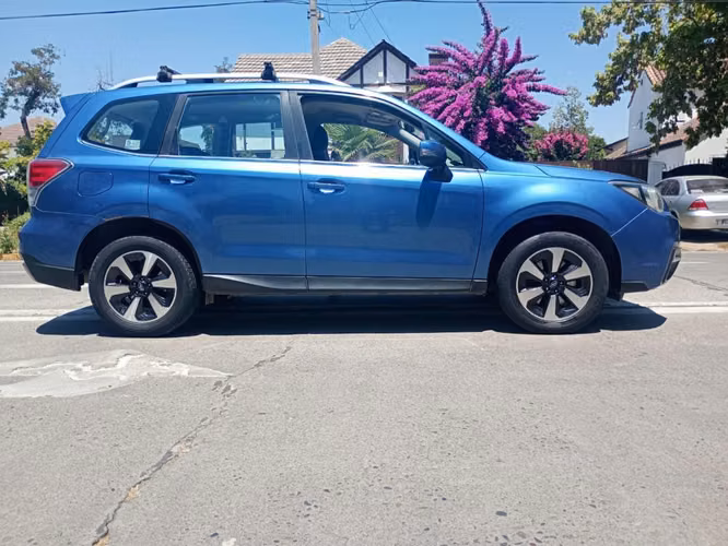 SUBARU FORESTER XS AWD 2.0 AUT DIÉSEL  2017