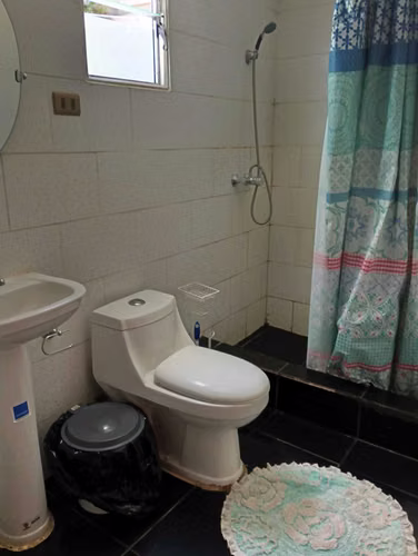 Se Vende Casa para Pensión en Los Placeres  (140937)