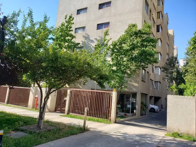 Avenida Lo Ovalle 1231, San Miguel