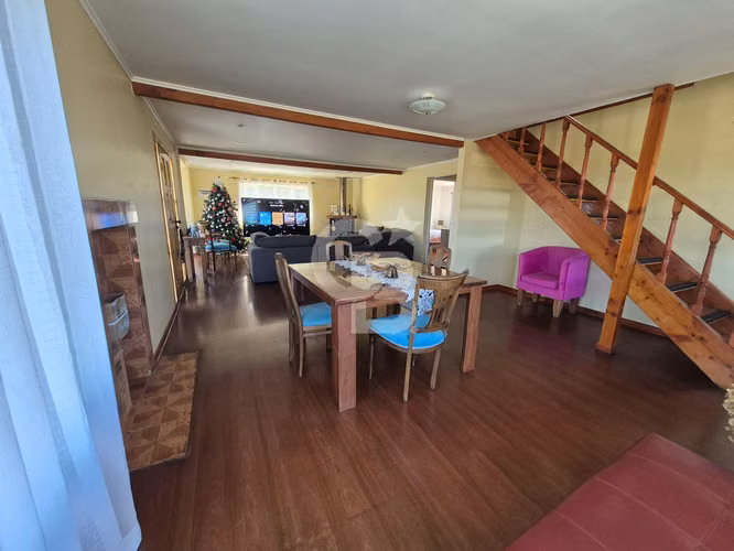 Casa en parcela 5.000 m² | Condominio consolidado