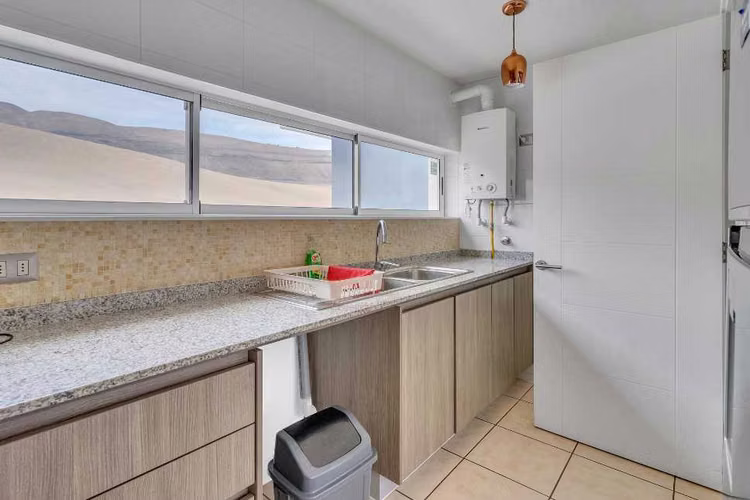 Amplio departamento 3D/2B con vista despej (140957)
