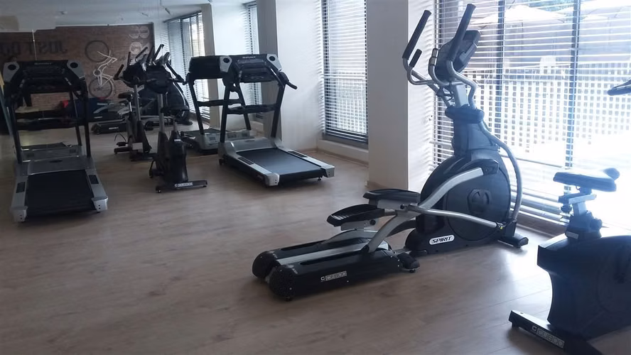 Venta de departamento cercano a Metro Ecuador - Imagen 8