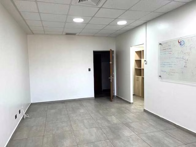 Oficina de 42 M2 en Edificio Telar (141030)