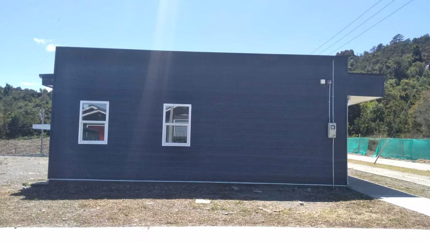 Local comercial en gran sitio (141050)