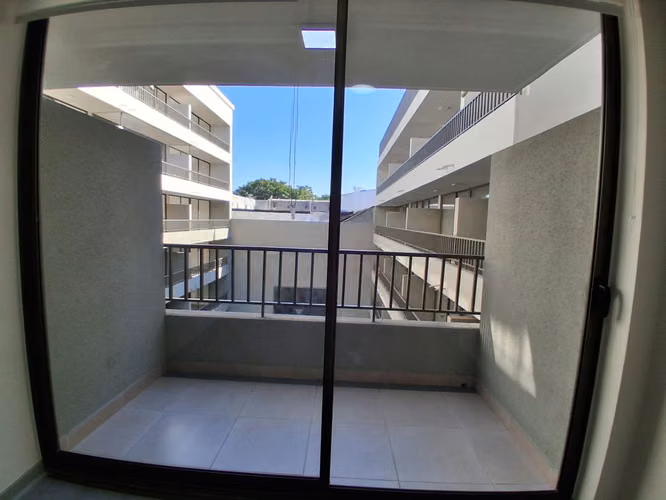 Depto De Dos Habitaciones + Un Baño Totalmente Nuevo!!!