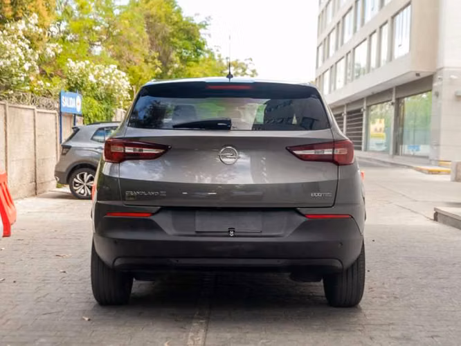Opel Grandland 1.2 2021