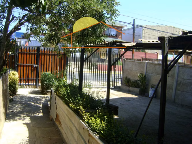 Casa sólida con terreno de 500 mts2. Cod-2392 - Imagen 4