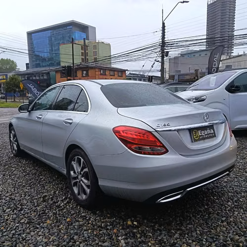 Mercedes benz C180 2016