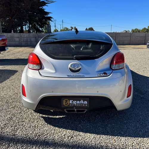 Hyundai veloster 2013