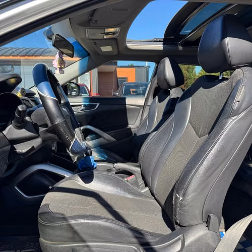Hyundai veloster 2013