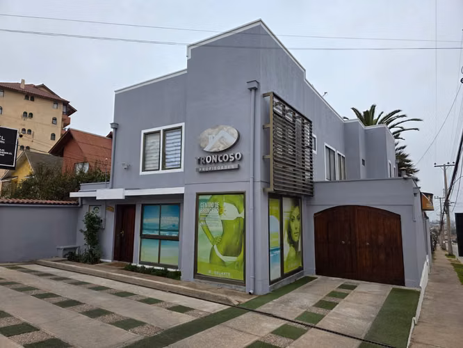 Avda. Juan Cisternas comercial y habitacional