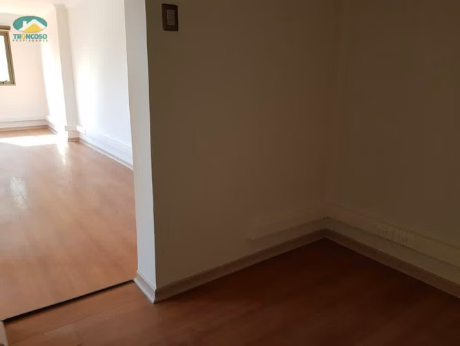 Para Empresas en Av. Balmaceda