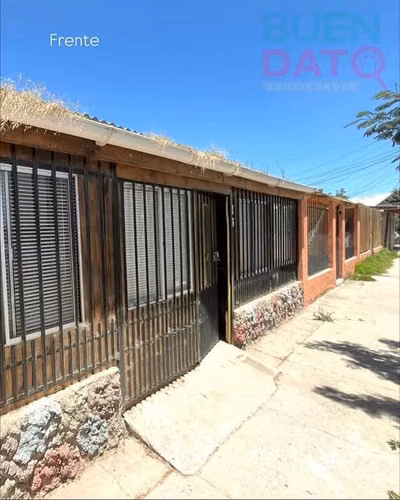 CASA CASA EN CONDOMINIO SIN CONSERJE SOLO PORTON EN COMUN