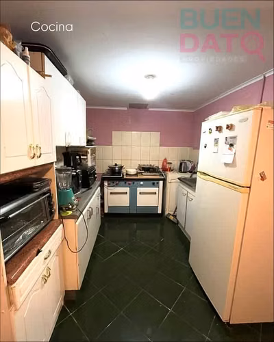 CASA CASA EN CONDOMINIO SIN CONSERJE SOLO PORTON EN COMUN