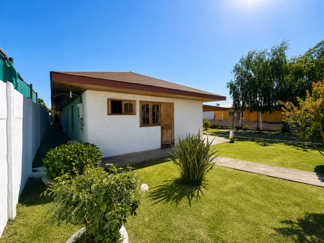 VENTA!! CASA Y TERRENO DE 650 MTS2, LOS CRISTALES, CURICO