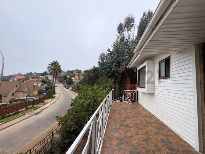 Se vende casa totalmente remodelada en Los Almendros, Reñaca - Imagen 25