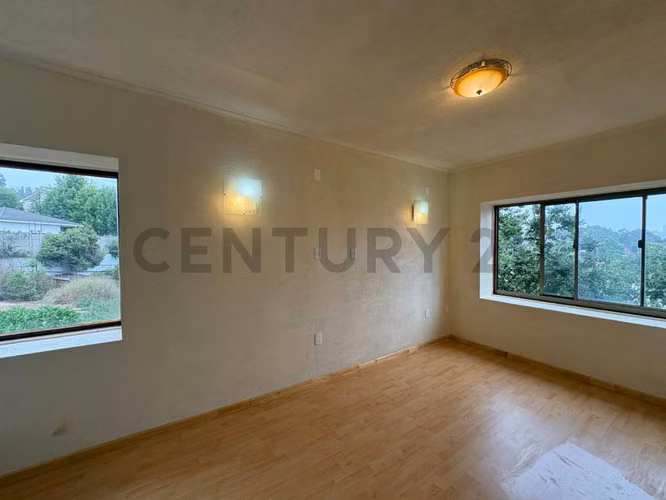 Se vende casa totalmente remodelada en Los Almendros, Reñaca - Imagen 14