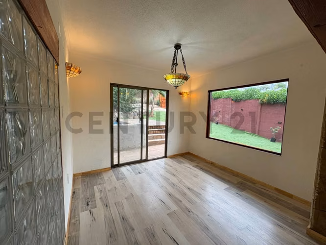 Se vende casa totalmente remodelada en Los Almendros, Reñaca - Imagen 5