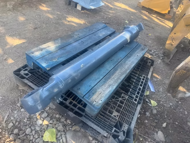 Volvo 20 toneladas Disponible cilindro Balde impecable