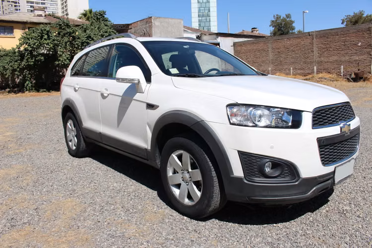 Chevrolet Captiva LT 2.4 FWD año  Kms AT