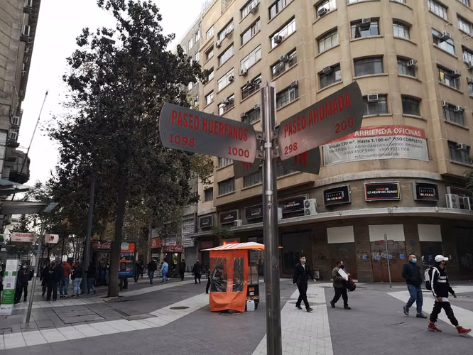Oportunidad Oferta Oficina 46 m2, 3 Privados, 2 Baños Huérfanos /Ahumada