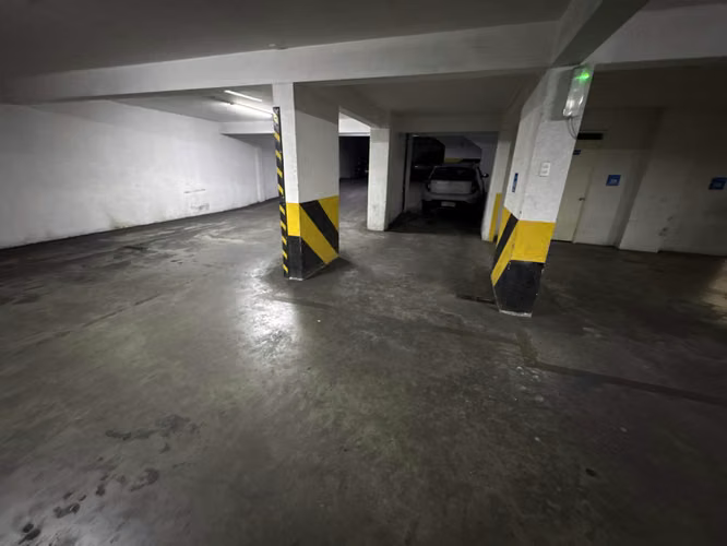 Arriendo oficina 47 m2 a pasos del Centro, Incluye GC