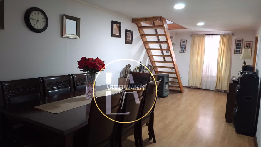 Casa en venta Las Parcelas, 5D 1B 1E MAIPU (125604)