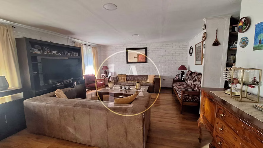Casa en venta Las Parcelas, 5D 1B 1E MAIPU (125604) - Imagen 2