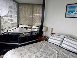 Luminoso Depto. con jacuzzi dorm. principal (141988)
