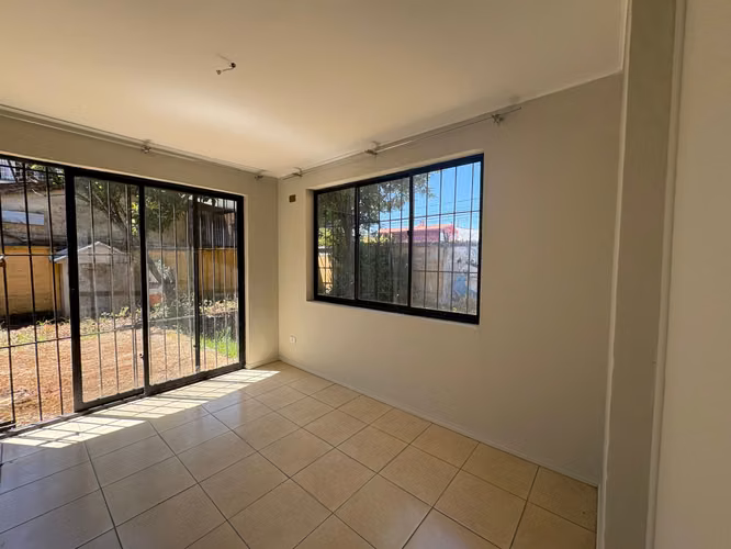 Oficina Amplia En Arriendo En San Pedro De La Paz