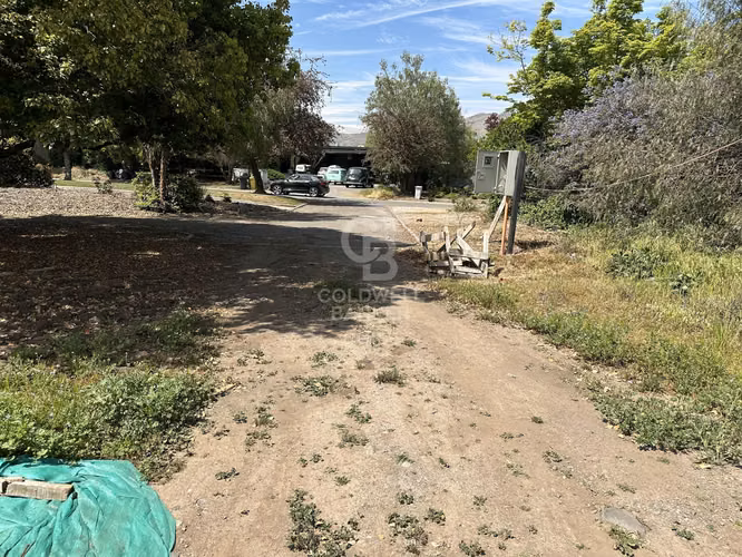 OPORTUNIDAD! - Casa en Obra - Las Brisas de Chicureo