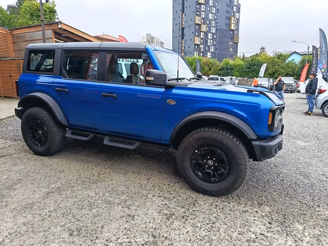 FORD BRONCO WILD TRACK 2025