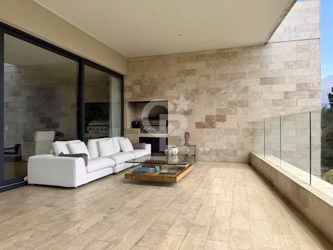 Penthouse con Rooftop. Lo Barnechea