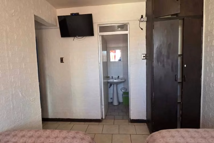 Hotel Corona