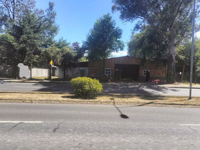 VENTA SITIO COMERCIAL  PUCÓN (142232)