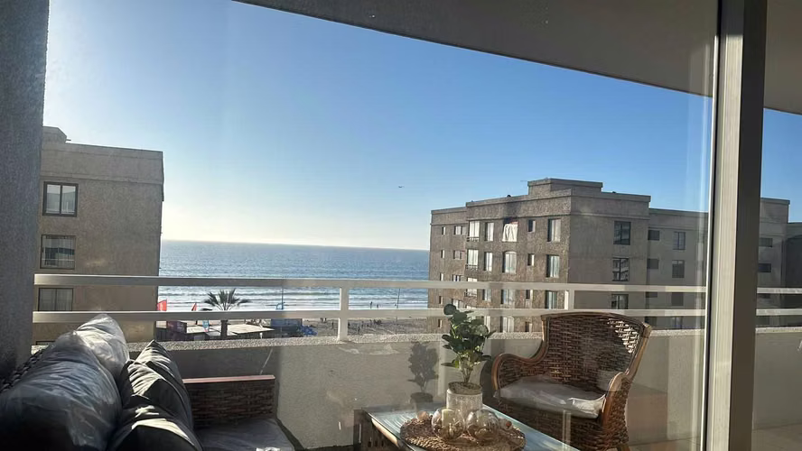 VENDE DEPARTAMENTO AMOBLADO TERRAZAS DEL SOL (142250)