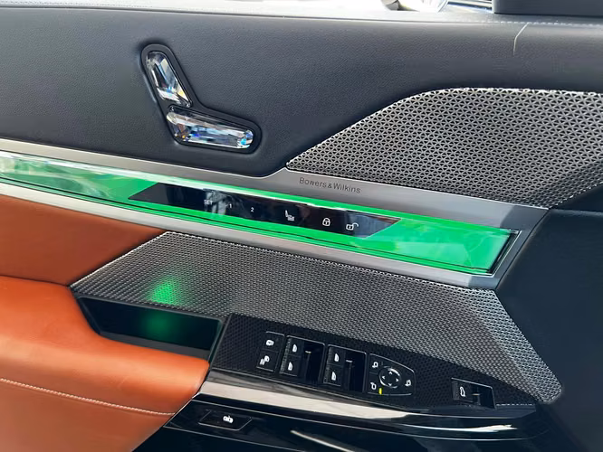 BMW 740 3.0 TURBO 2025