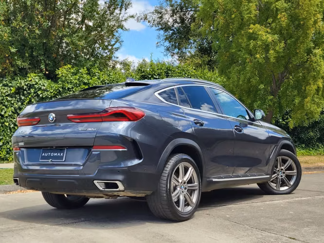 BMW X6 3.0 XDrive 30D 4×4 AT 2020