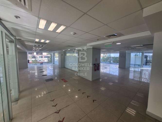 Local Comercial en ubicación estratégica
