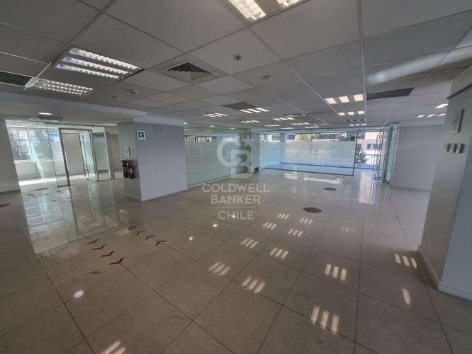 Local Comercial en ubicación estratégica