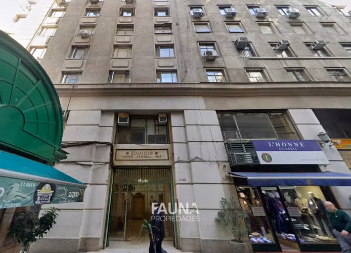 Oficina 406 m² en Piso 6 | 13 Privados, Recepción, Cocina y Climatización